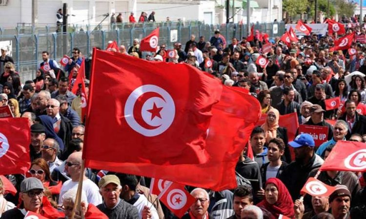 وسط أزمات.. تونس تحيي ذكرى مرور 10 سنوات على سقوط نظام بن علي