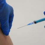 التربية تعلن عن تنفيذ حملة اختيارية لتطعيم طلبة المدارس