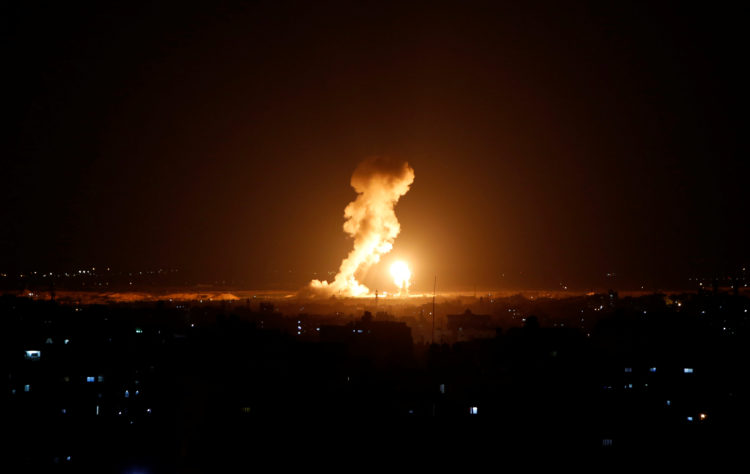 قصف يستهدف مواقع للمقاومة في غزة