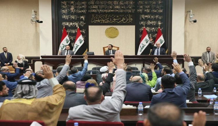 البرلمان العراقي يقبل استقالة عبدالمهدي
