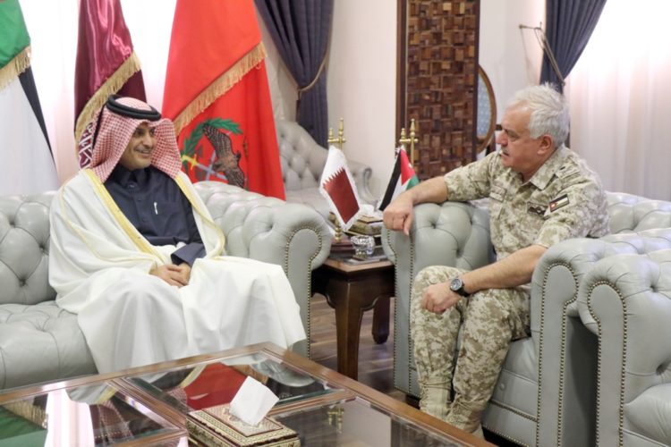 الحنيطي يبحث مع السفير القطري والملحق الدفاعي الصيني تعزيز التعاون المشترك