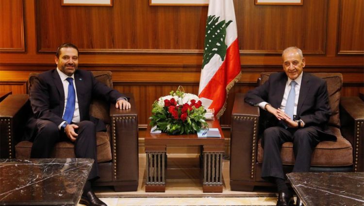 بري (يمين) والحريري دعيا إلى الإسراع في تشكيل الحكومة اللبنانية (رويترز-أرشيف)