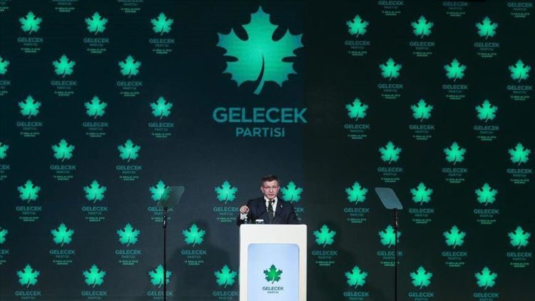 داود أوغلو رئيسا لحزب المستقبل التركي