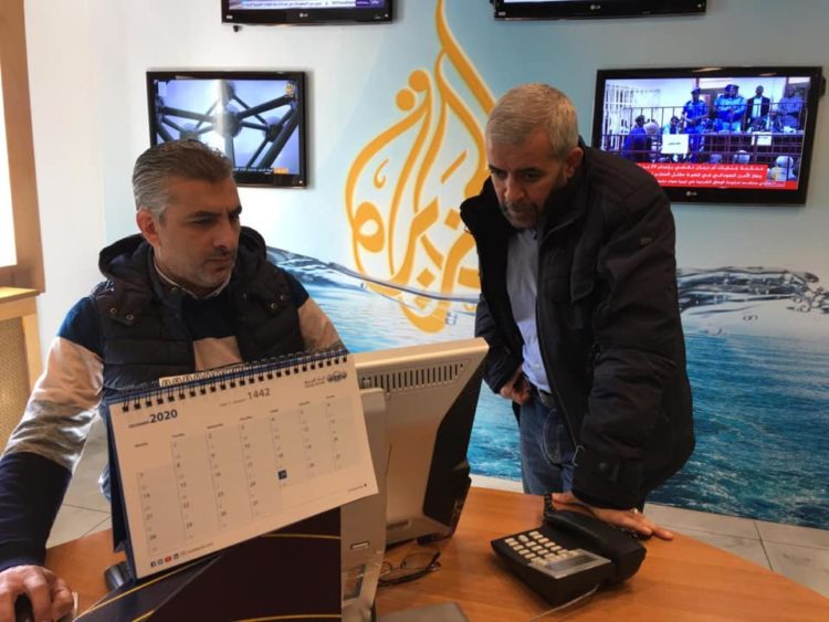 الشوبكي يعلن استئناف عمل مكتب قناة الجزيرة في الأردن