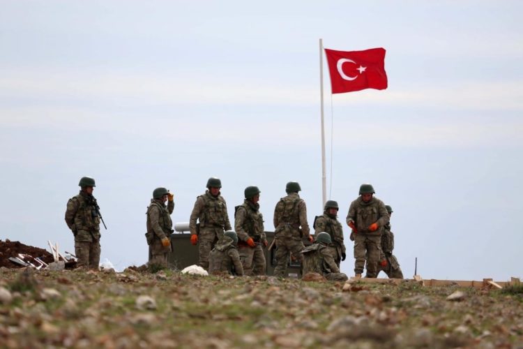 تركيا تعلن مقتل 5 من جنودها في قصف مدفعي للنظام السوري بإدلب