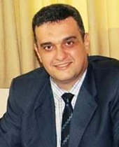 الدكتور نضال حسين