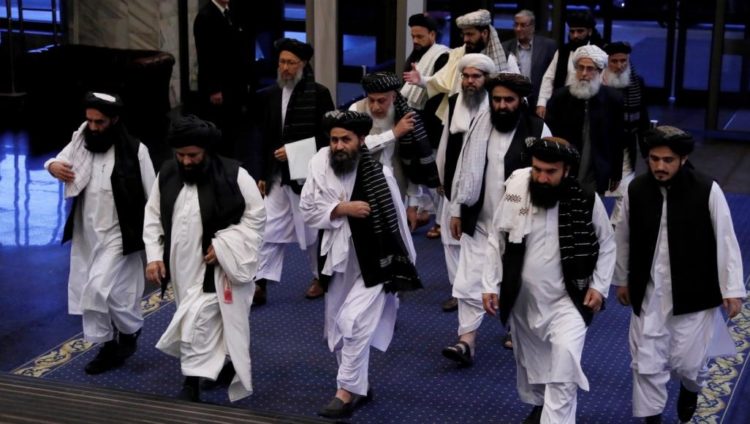 طالبان اتهمت الحكومة الأفغانية بإفشال اتفاق الدوحة (الجزيرة)