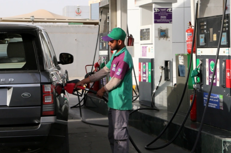 أسعار البنزين في السعودية ارتفعت بنسبة