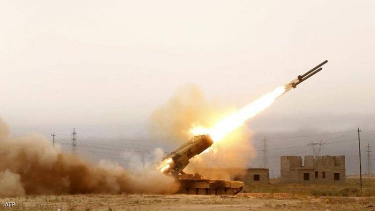 داعش قال إنه أطلق صاروخي كاتيوشا على المصفاة.