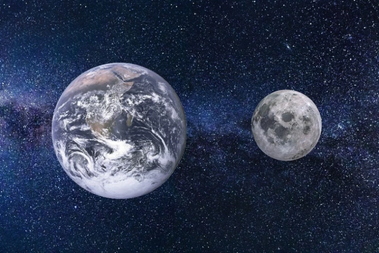 اقتراب القمر من الأرض