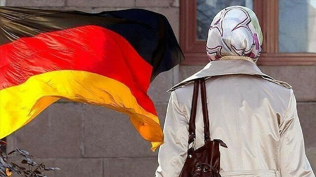 ألمانيا.. مجهول ينفذ هجومًا عنصريًا على امرأة محجبة