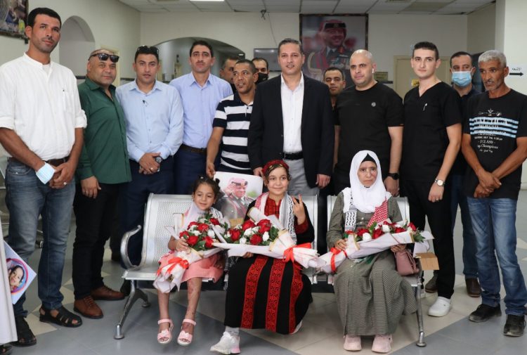 عودة 3 حالات إخلاء طبي إلى غزة بعد استكمال فترة علاجهم بالمدينة الطبية