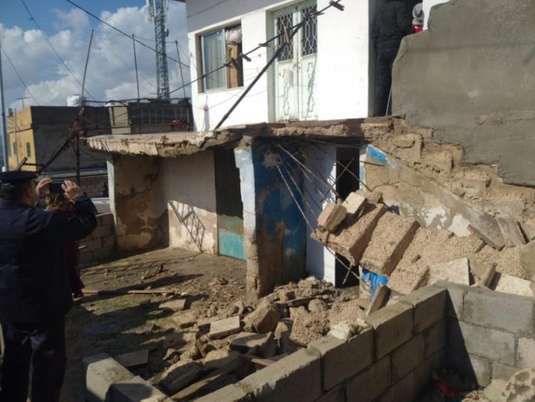 اخلاء 10 منازل بالأغوار الشمالية تعرضت لتصدعات بفعل الأمطار