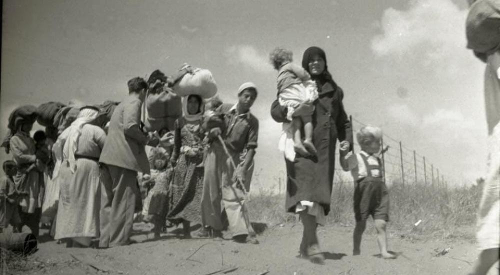 مذبحة الطنطورة  إبان نكبة عام 1948.  200 مدني فلسطيني أعدموا رميا بالرصاص… 46QeQ-1