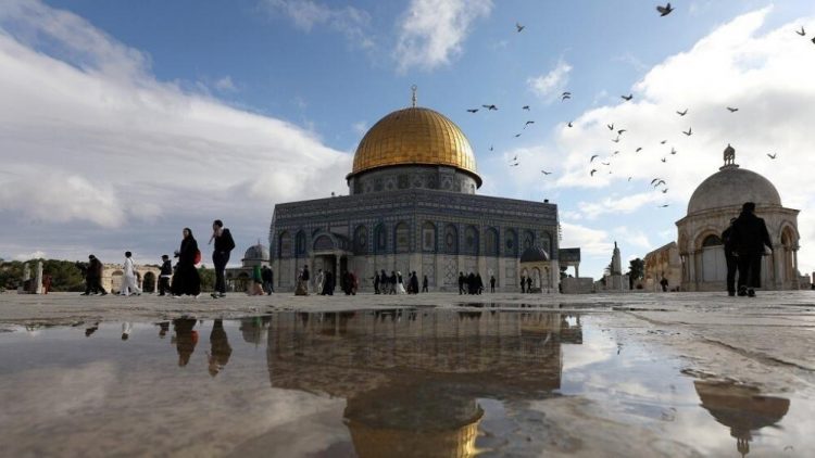 “تجول في القدس كأنك فيها”.. منصة افتراضية تروي تاريخها الحقيقي (فيديو) A8Z02-750x422