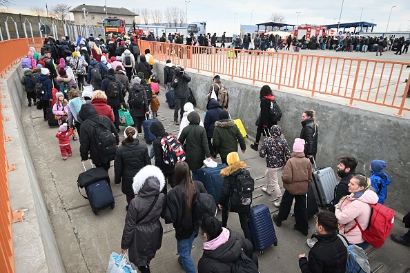 عدد اللاجئين الأوكرانيين تجاوز 368 ألفاً منذ بدء الاجتياح الروسي