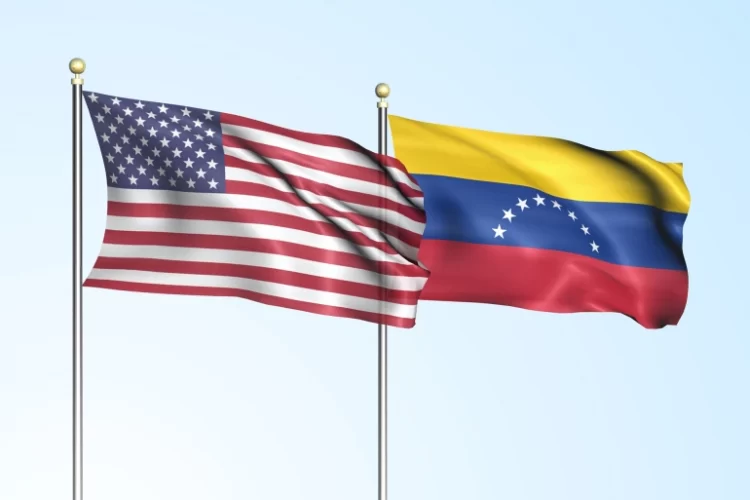 كيف دفع نفط فنزويلا إدارة بايدن لتخفيف العقوبات الأميركية؟