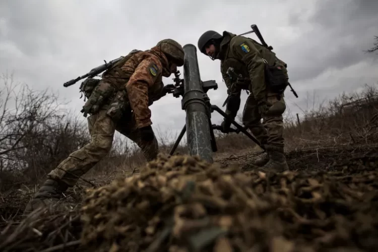 واشنطن تتجه لإرسال دبابات أبرامز لأوكرانيا وروسيا: مخزون الأسلحة كاف لمواصلة القتال
