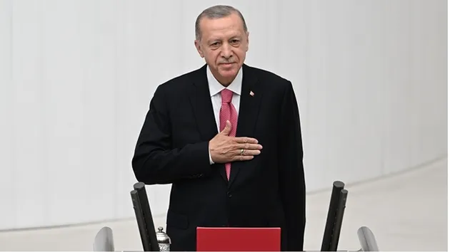 أردوغان يؤدي اليمين الدستورية رئيسا لتركيا.. وترقب لإعلان تشكيل الحكومة