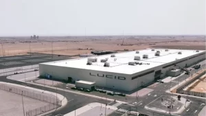 افتتاح أول مصنع عالمي للسيارات الكهربائية في السعودية