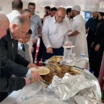أردنية تقيم عرسها في مسجد بلندن بحفل لَفتَ الأنظار (فيديو)