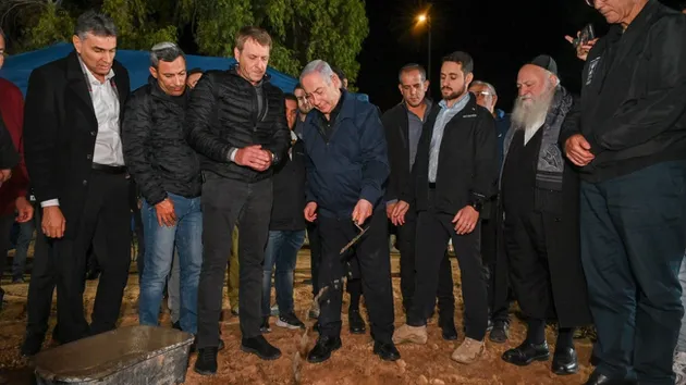 نتنياهو يعلن إنشاء مستوطنة جديدة في غلاف غزة.. تحمل اسم أحد قتلى جيشه