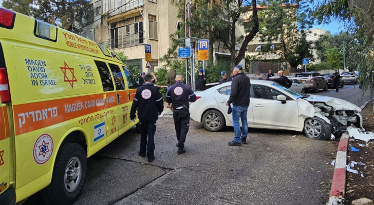 إعلام عبري: مقتل جندي عقب إصابته بحادث دعس في حيفا