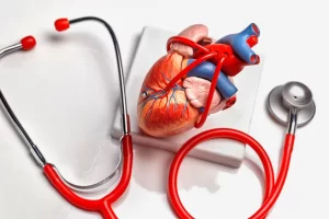 دراسة: الكميات الزائدة من فيتامين بي3 تزيد خطر أمراض القلب