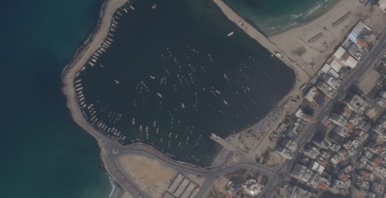 "ميناء غزة ليس فقط لنقل المساعدات".. نتنياهو يكشف عن خطته لتهجير الفلسطينيين بحراً