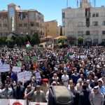 “ندعم المقاومة لوقف الإبادة”.. مسيرة حاشدة في الرابية نصرة لغزة (شاهد)