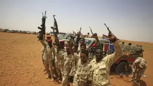 الموت والمرض واليأس يحاصرون "الفاشر" السودانية مع اقتراب القتال منها
